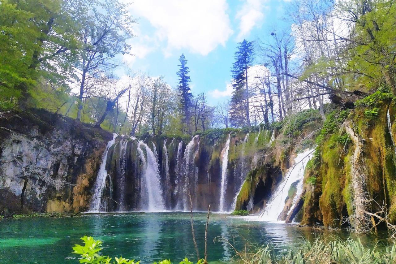 Plitvice Streaming Hotel Prijeboj Exterior photo